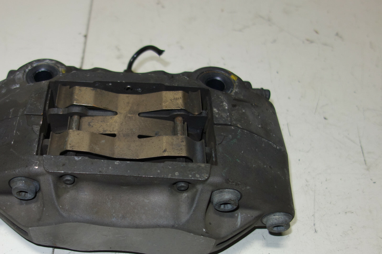 Acura RL OEM Big Front 4 Pot / Piston Advics Brake Calipers OEM 2005-2012 JDM