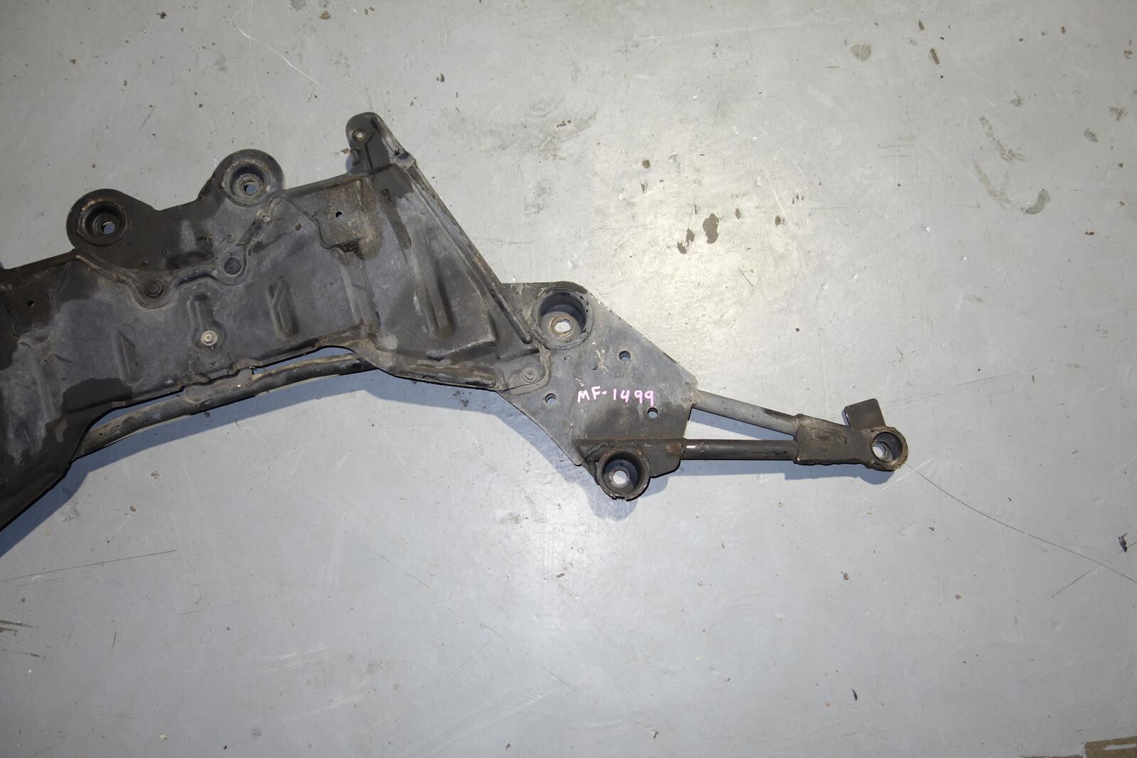 03-07 Infiniti G35 Coupe Front Subframe Crossmember Engine Cradle 350z 03-09