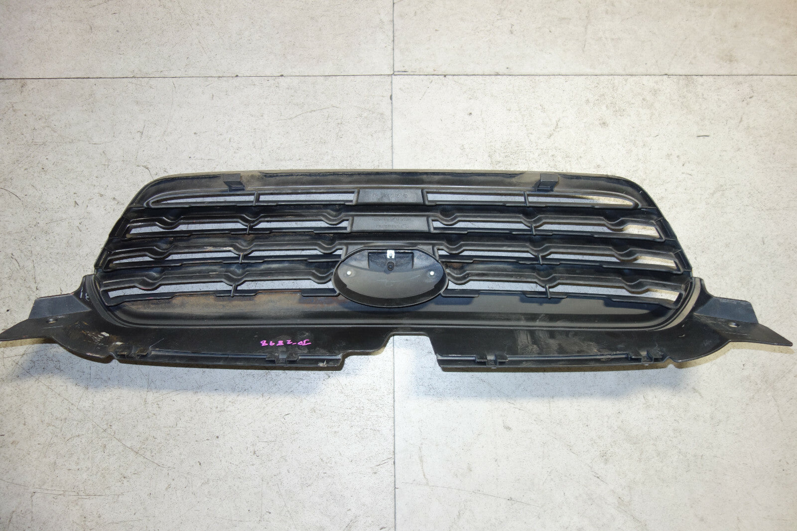JDM Subaru Legacy Outback Grille 2008 2009 91121-ag160 OEM Japan