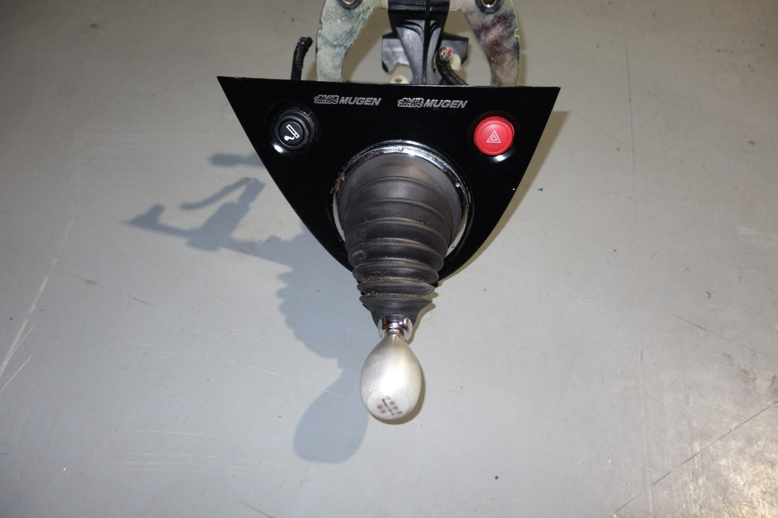 JDM 01-05 Honda Civic Type R EP3 OEM Shifter Shift Boot Mugen Hazard Shift Knob