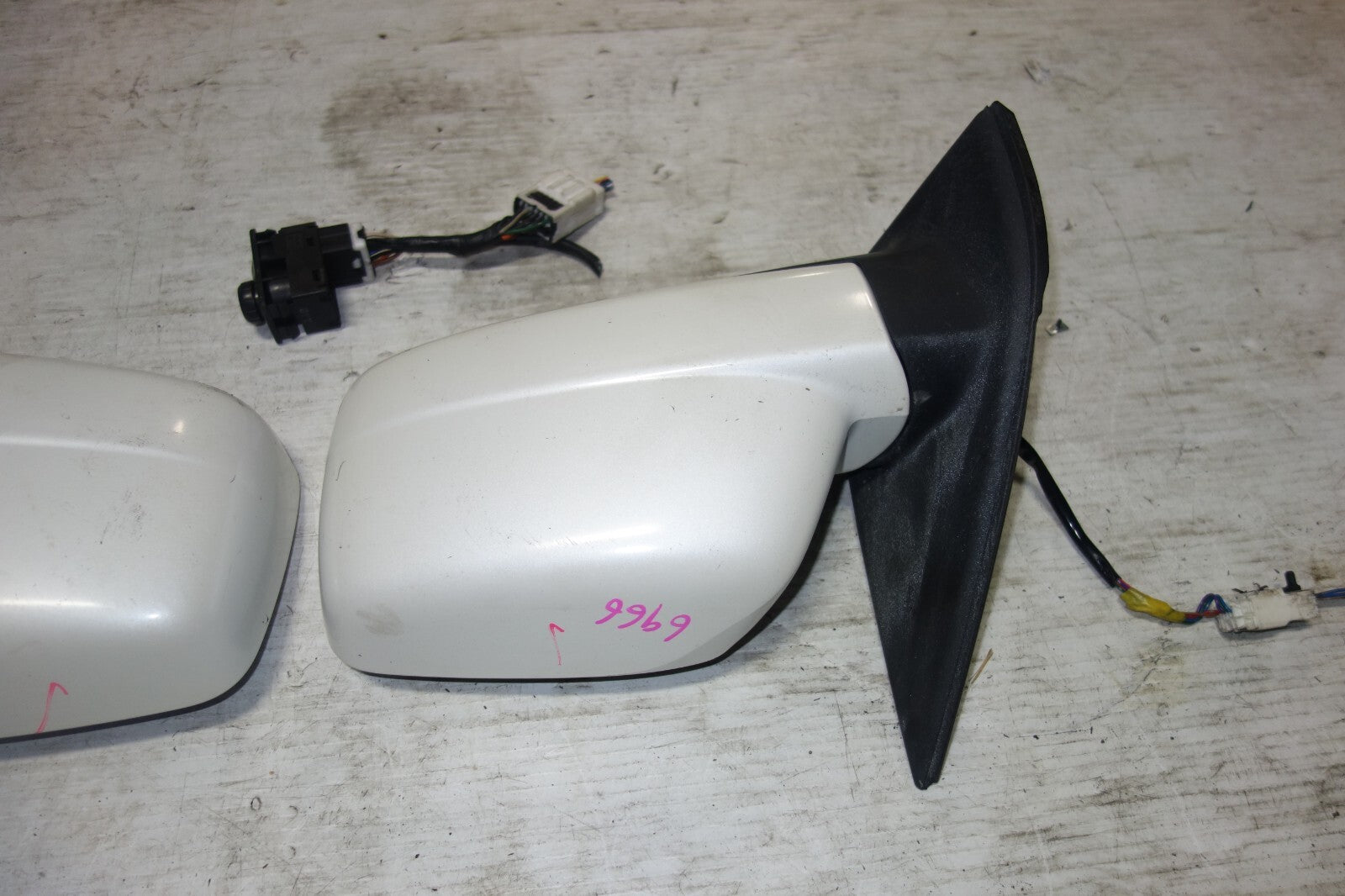 JDM Nissan X-Trail GT OEM Side View Mirrors PNT30 Left Right OEM Japan 2000-2006