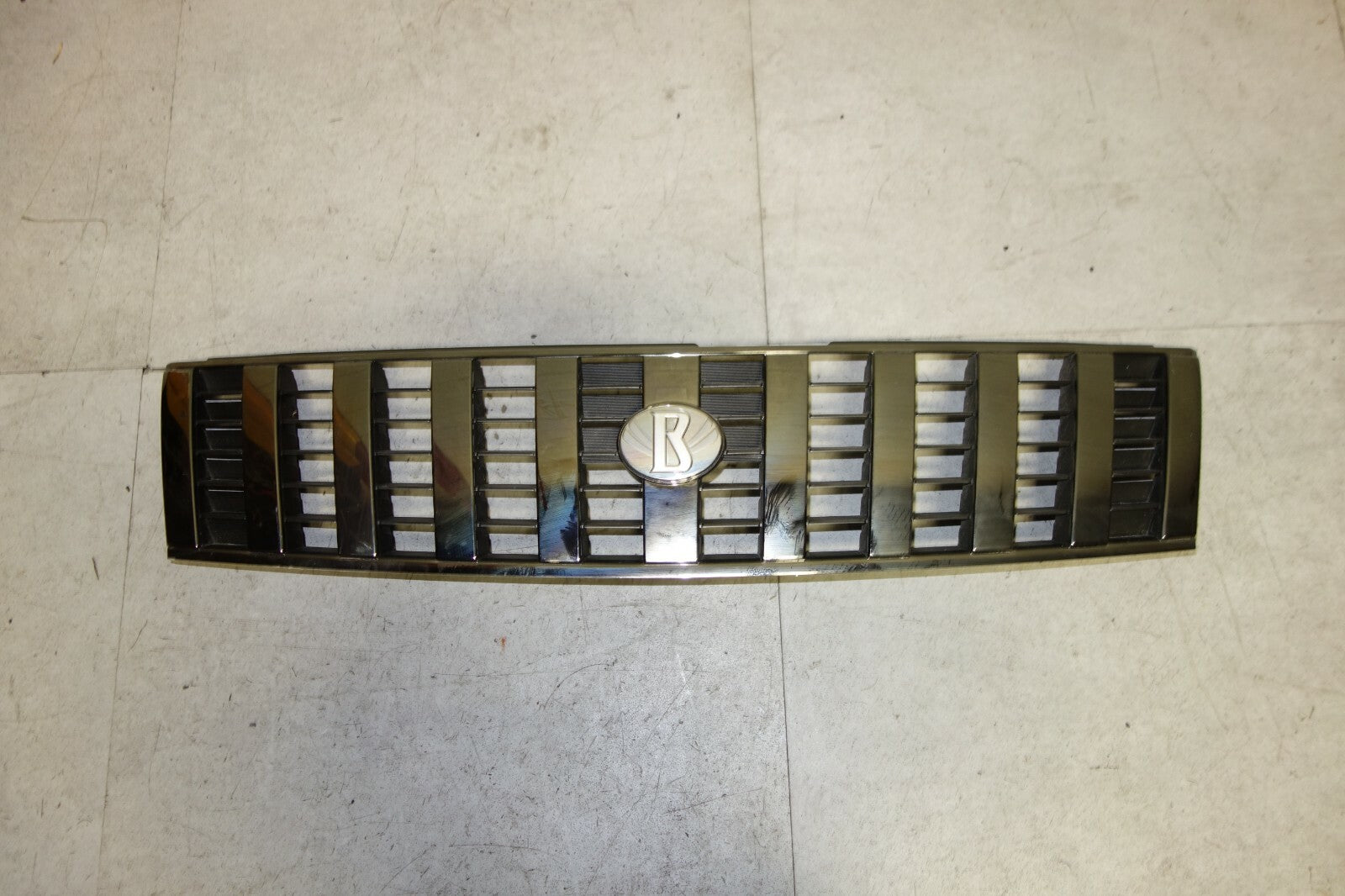 JDM Nissan Bassara Ju30 Grille 62310 Ad700 OEM Genuine Front Grille