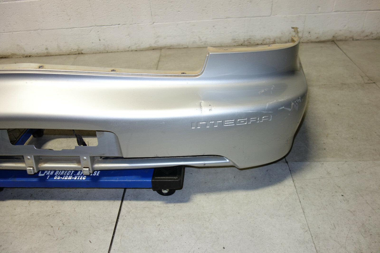JDM 1998-2001 Spec Acura Integra Type R DB8 OEM 4-DR Rear Bumper Cover 1994-2001