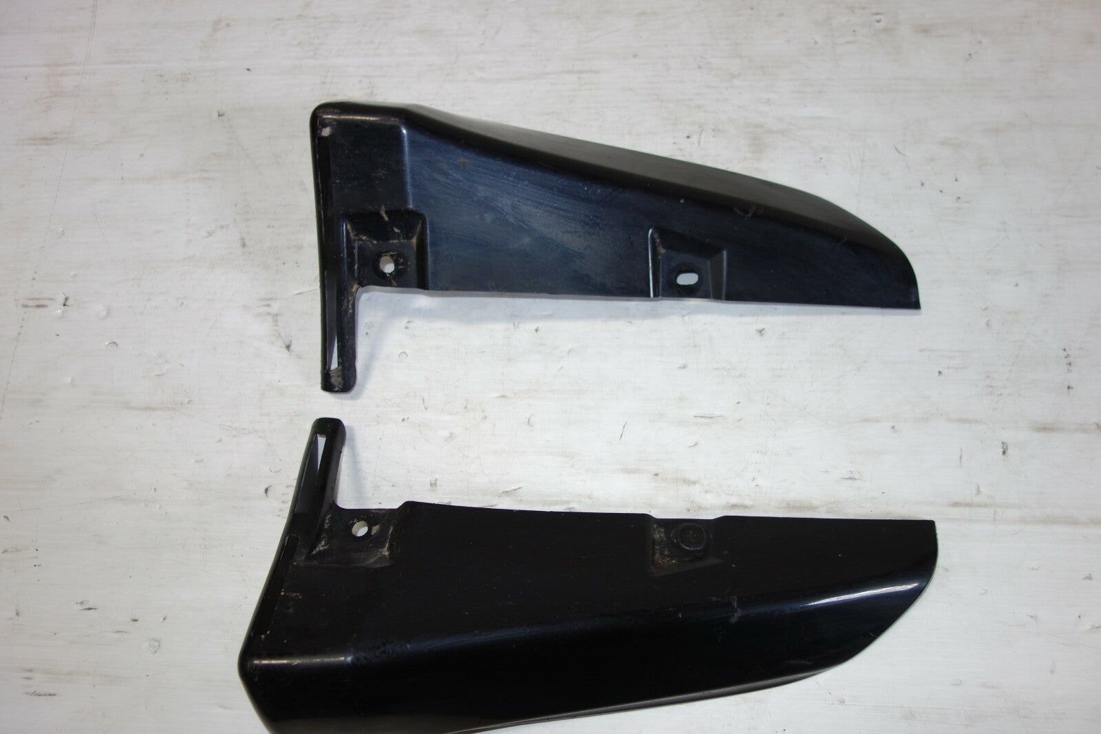 JDM 2005-2009 SUBARU LEGACY OUTBACK OEM REAR BUMPER SPATS WAGON