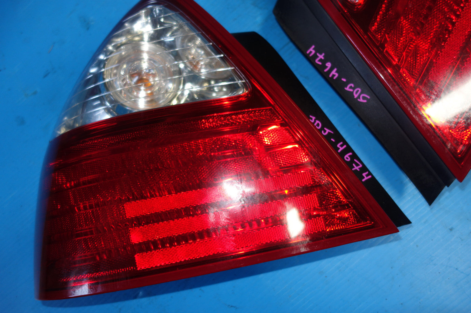 JDM Infiniti M35 M45 / Fuga OEM Tail Lights Lamps Taillights Rare 2006-2010