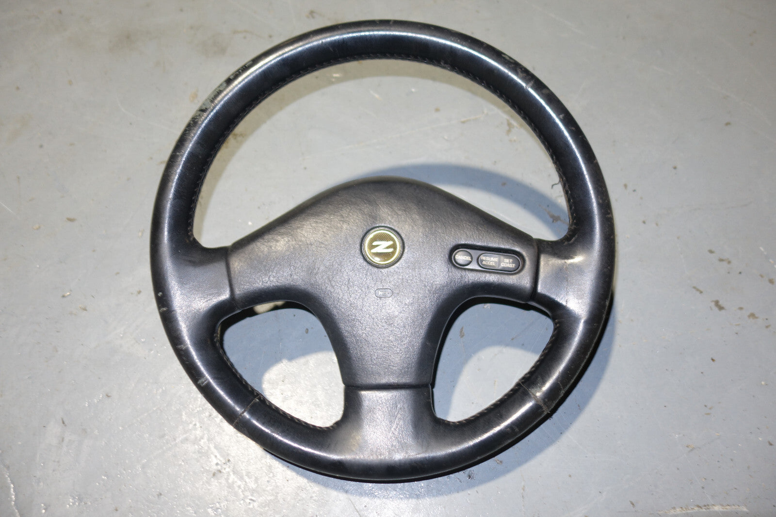 JDM Nissan 300ZX Fairlady Z OEM Steering Wheel  Z32 1990-1996
