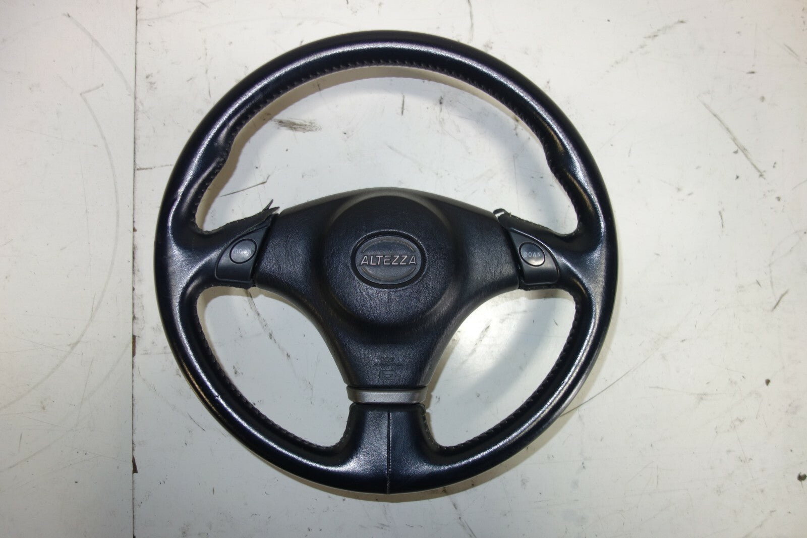 JDM Lexus IS300 Steering Wheel Hub SXE10 2001-2005 IS200