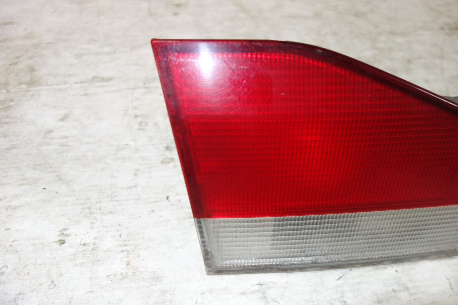 JDM 1996-2000 HONDA DOMANI ACURA EL TRUNK LIGHT  LEFT SIDE LAMP FITS ACURA EL