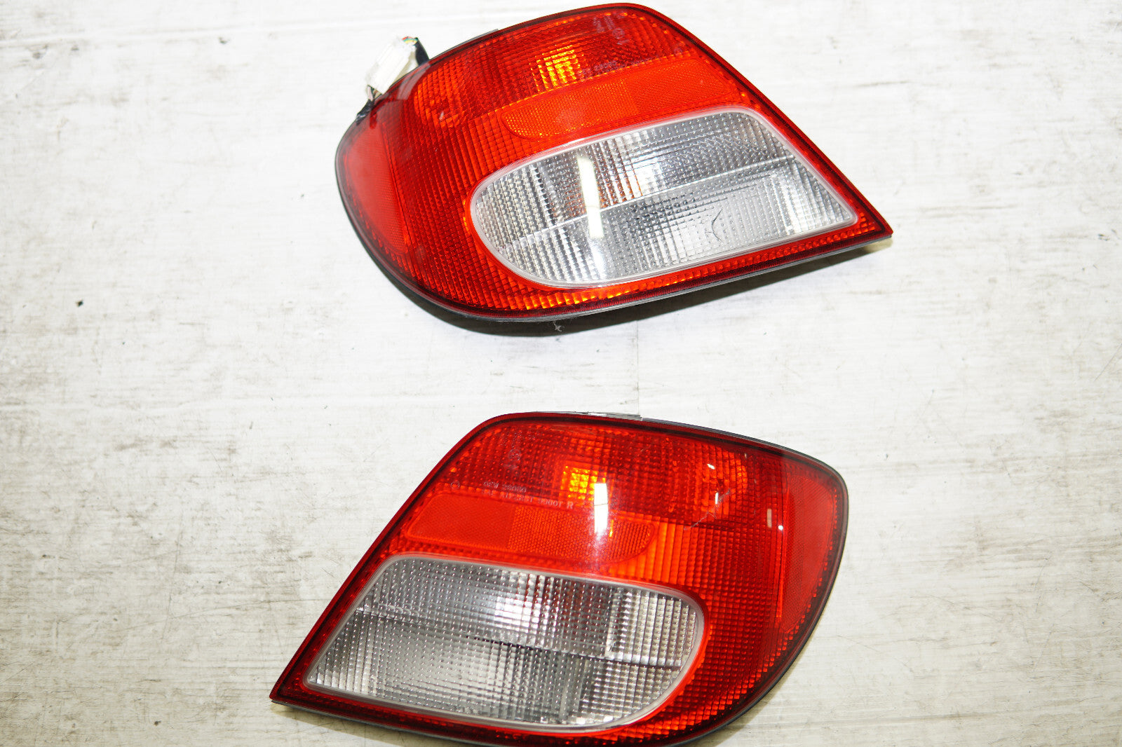 JDM Subaru Impreza WRX STi Outback Sport Wagon Tail Lights Lamps 2002-2003 V7