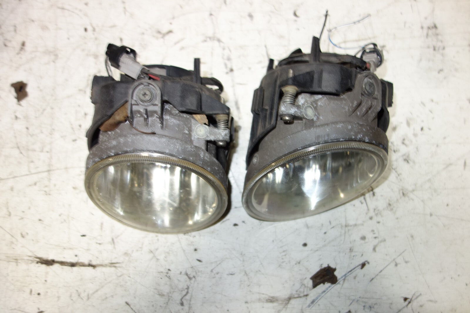 JDM 2003-2005 SUBARU FORESTER OEM FOG LIGHTS SG5 GENUINE FOG LAMPS LEFT & RIGHT