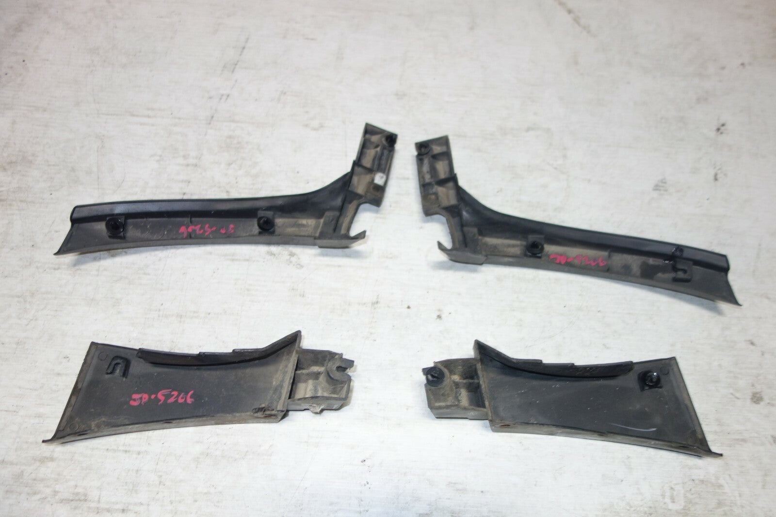 Subaru Forester OEM Fender Moulding Trim / Side Skirt Fillers 2006-2008