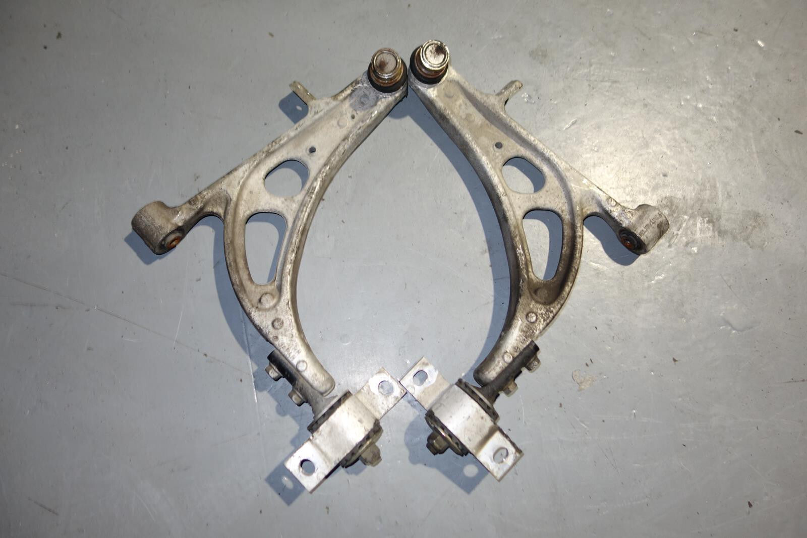 JDM Subaru Impreza WRX STi Aluminum Lower Control Arms Legacy Forester 1993-2007
