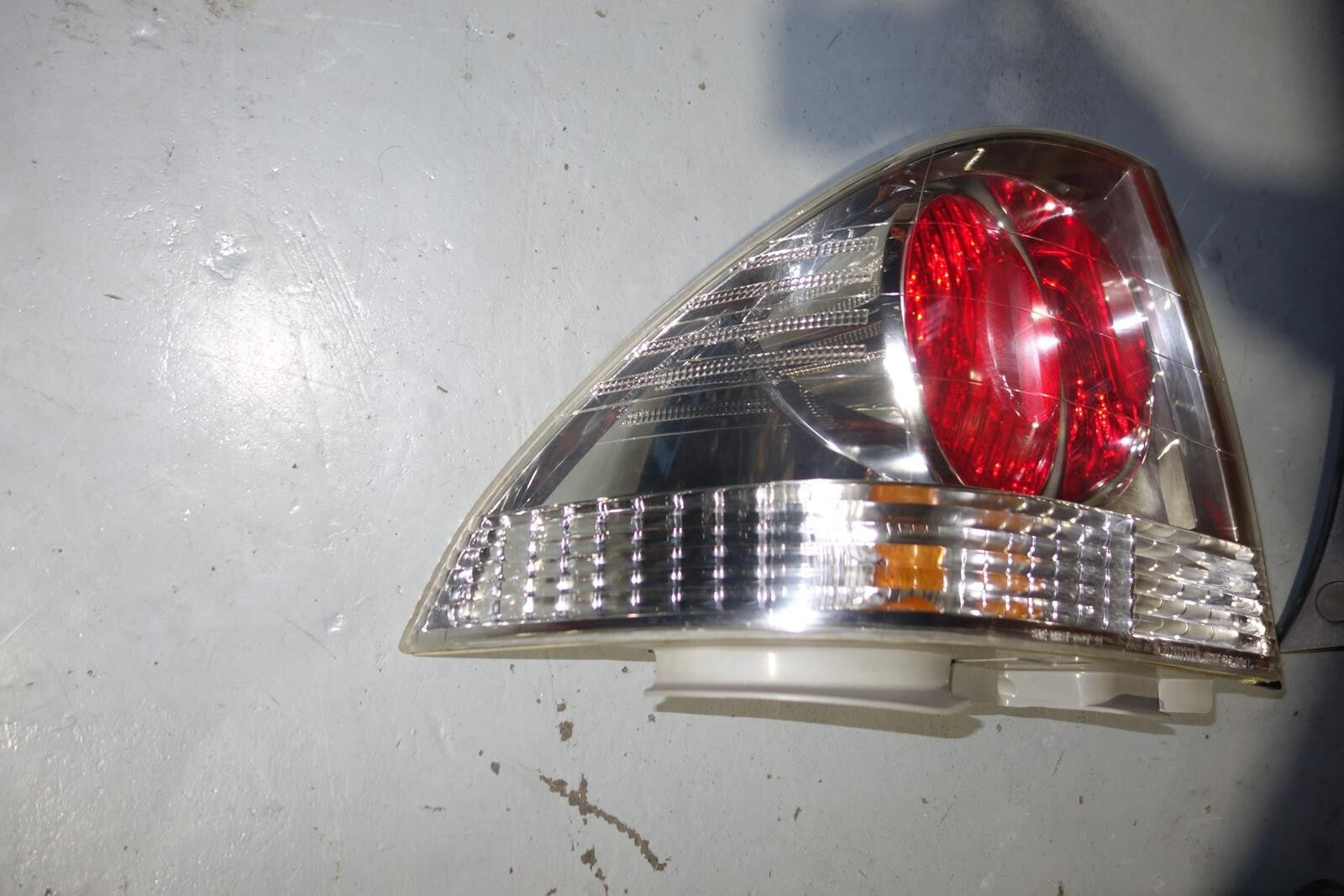 JDM LEXUS IS300 2001-2005 TAIL LIGHTS TOYOTA ALTEZZA SEX10 TAIL LAMP 2001-2005