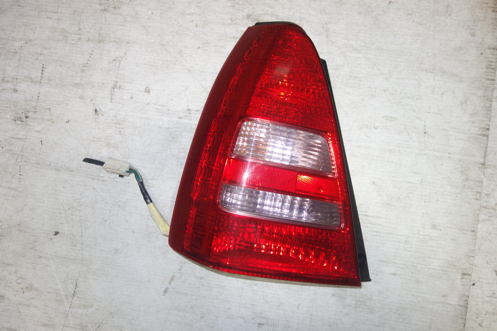 JDM SUBARU FORESTER Taillights Pair TAIL LAMP FACTORY OEM 2003 2004 2005