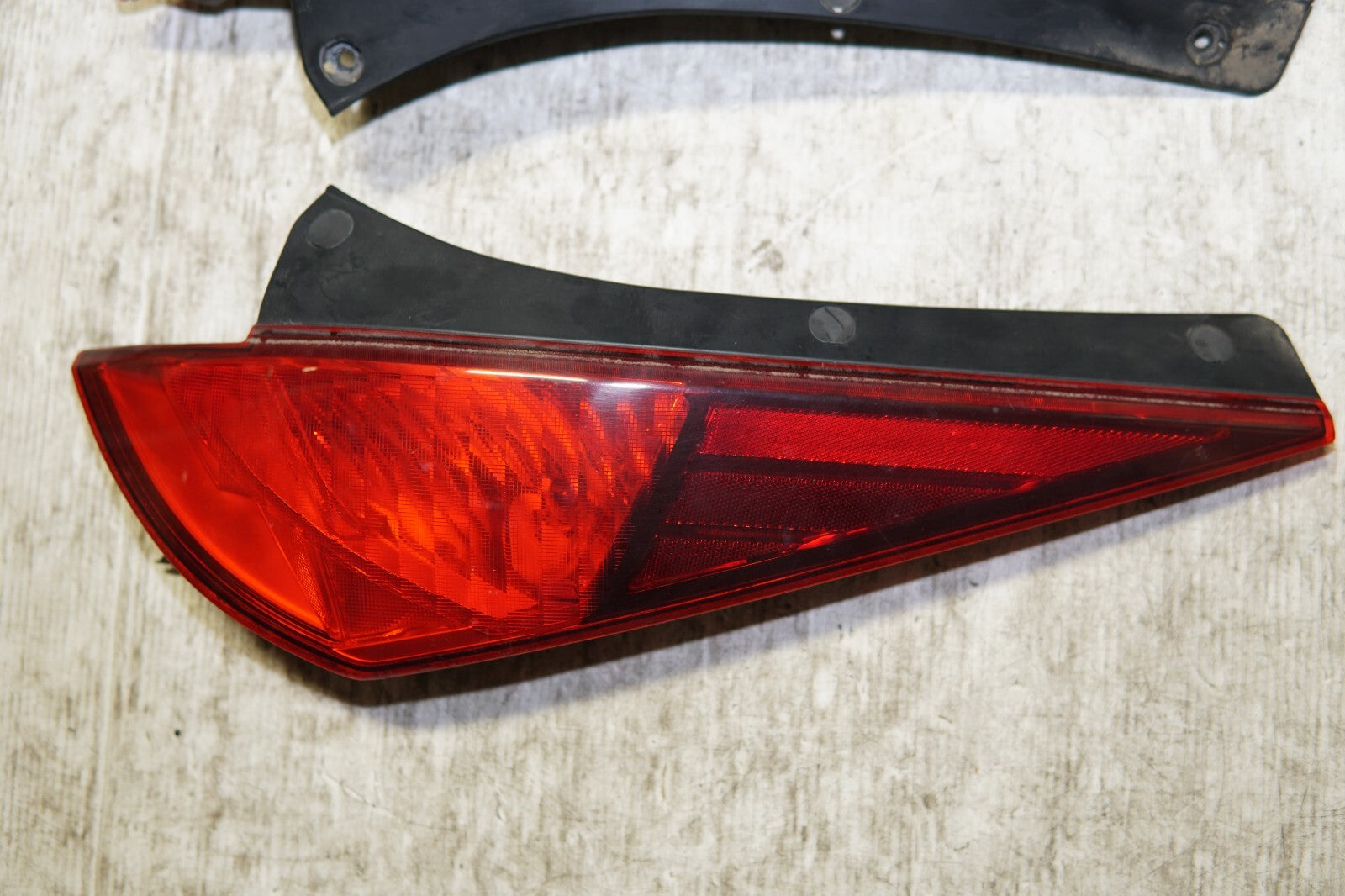JDM 2003-2005 NISSAN 350Z Z33 OEM GENUINE TAIL LIGHT PAIR TAILLIGHT LEFT & RIGHT