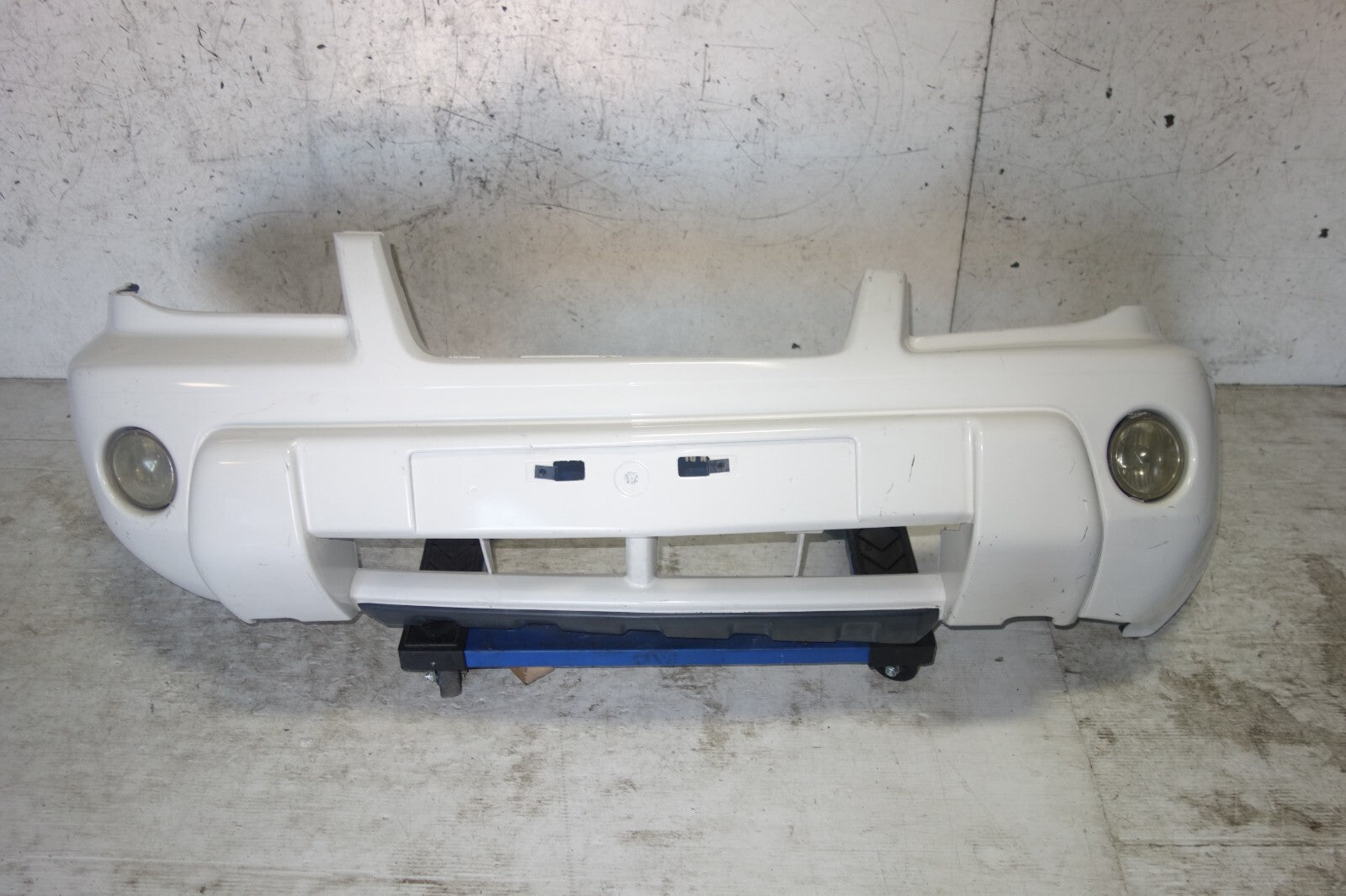 JDM Nissan X-Trail GT OEM Front Bumper Cover Fog Lights 2000-2006 PNT30